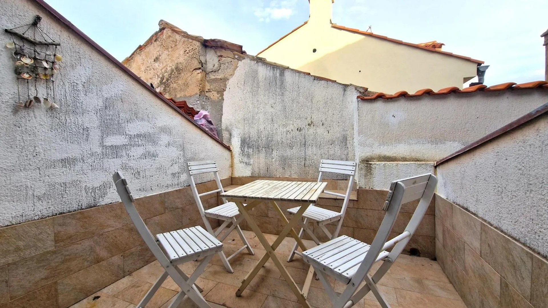Apartment Sirovica Baska  0*, Baska (Krk) Croatia