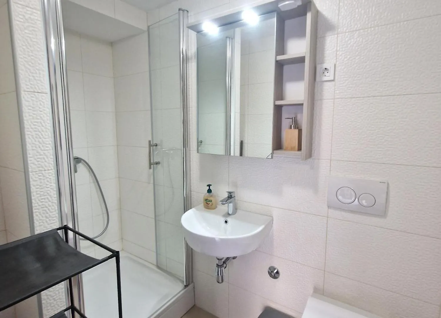 Apartment Sirovica Baska